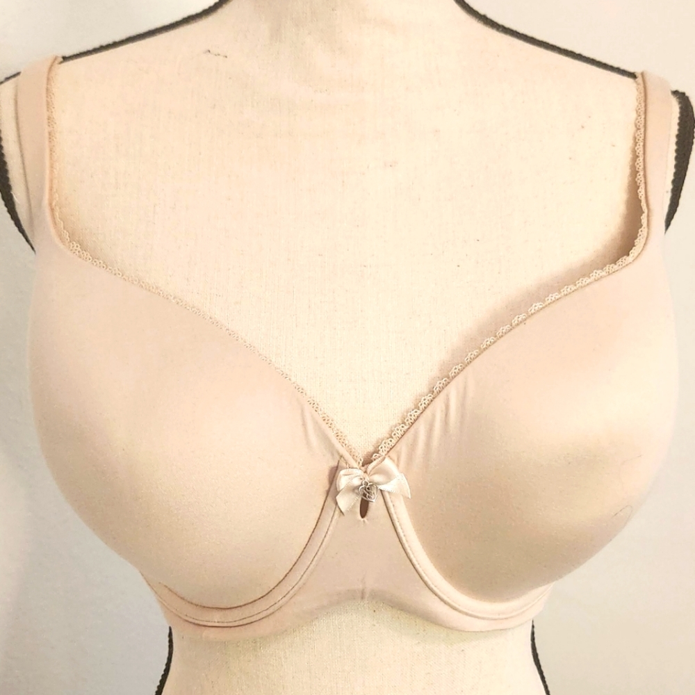 Victoria's Secret Body By Victoria Lined Demi Bra.  Nude.  36DDD